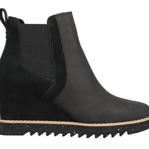 Toms Maddie Black Wedge Ankle Booties